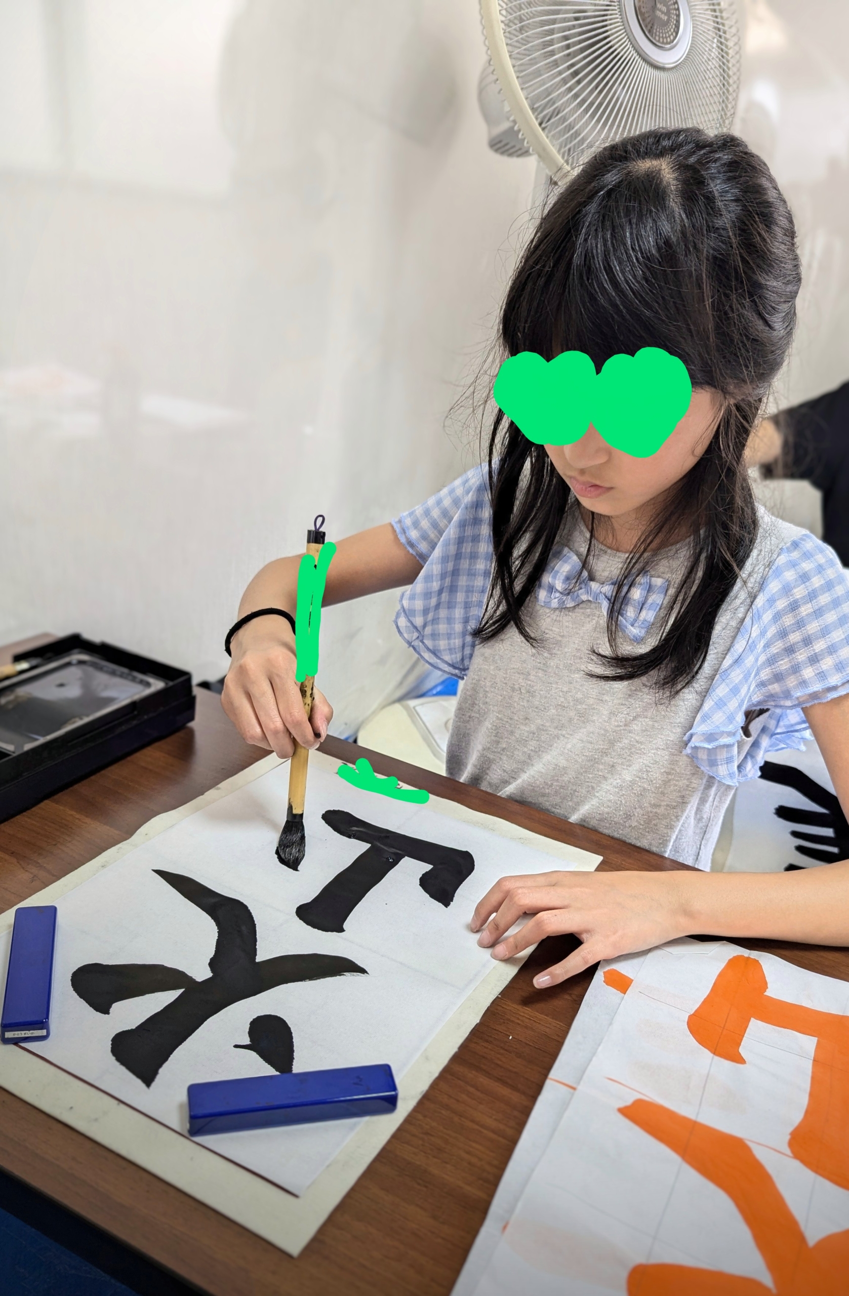 「文字の筆書き体験」が必要なのでは。