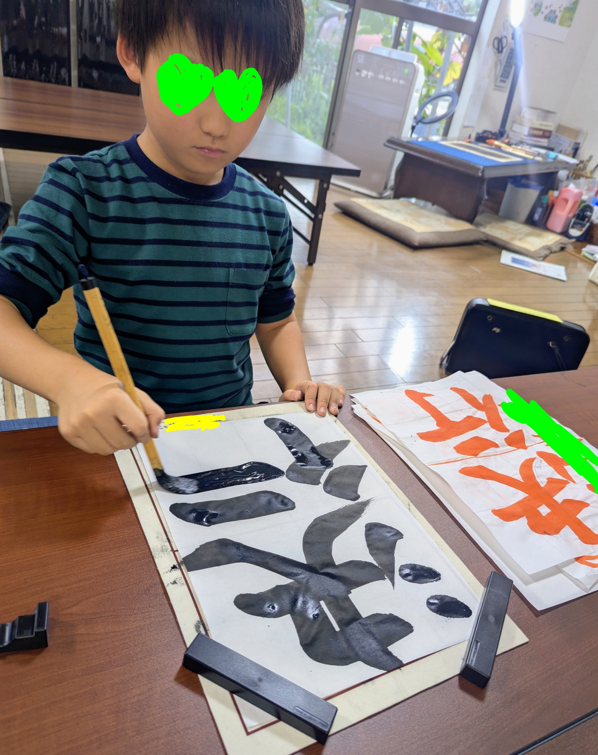 今週はさきがけ展の入場券と小筆の特訓を。
